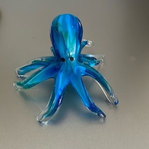 Glass octopus excellent condition